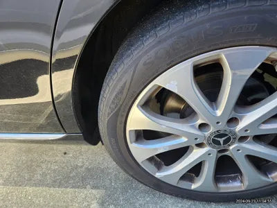 2017 Mercedes-Benz E 300 VIN: