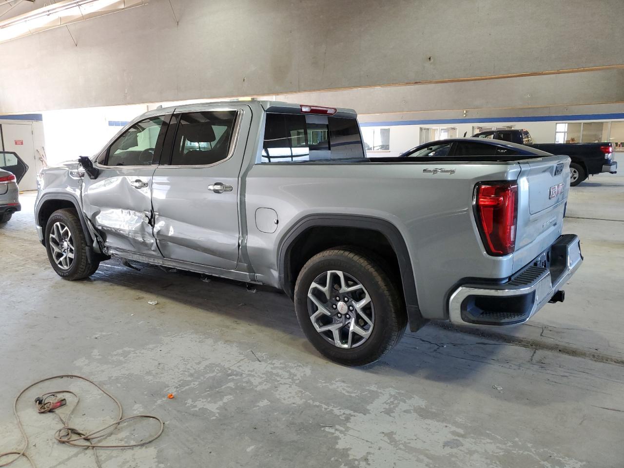 2024 GMC SIERRA K1500 SLT VIN:1GTUUDED6RZ234760