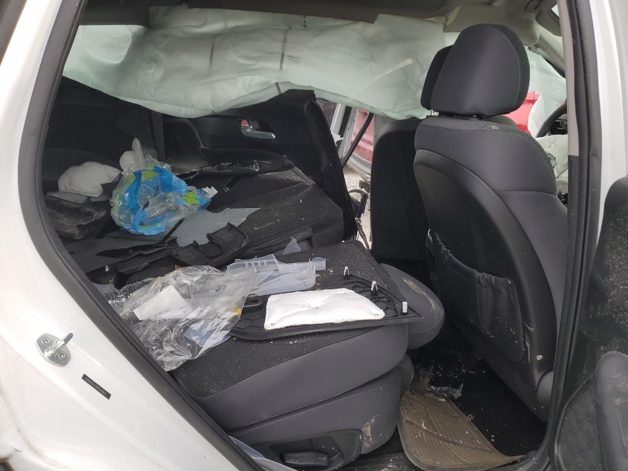 2023 HYUNDAI SANTA FE SEL VIN:5NMS2DAJ0PH648837