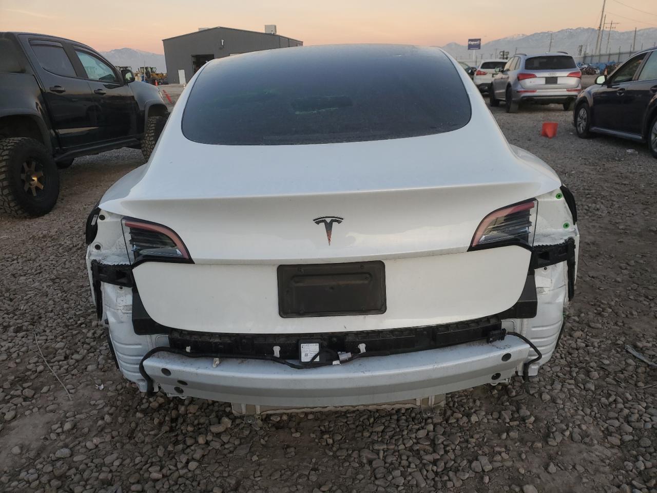 2023 TESLA MODEL 3  VIN:5YJ3E1EA1PF586774