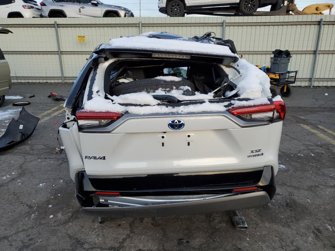 2024 TOYOTA RAV4 XSE VIN:2T3E6RFV1RW083538