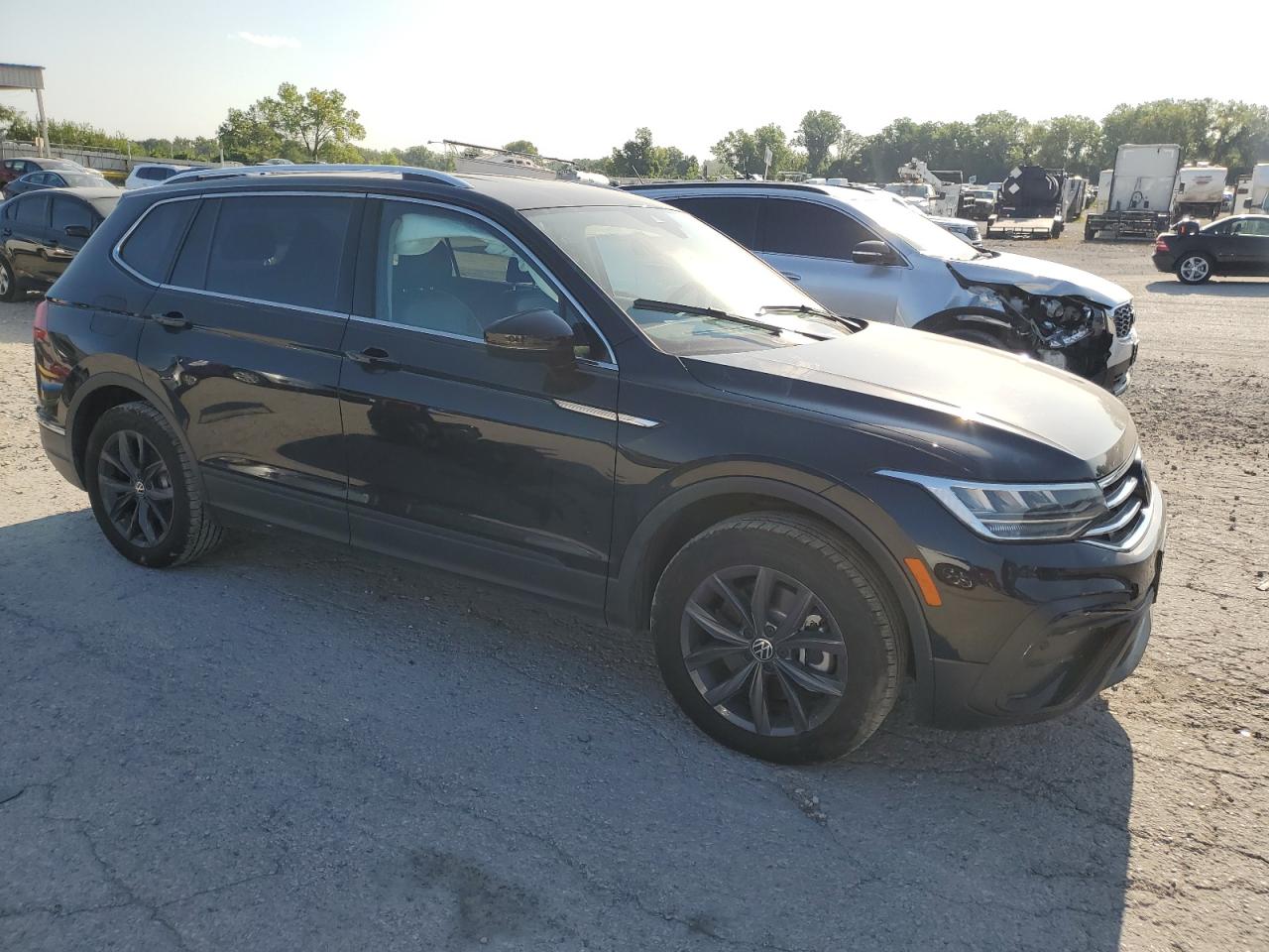 2022 VOLKSWAGEN TIGUAN SE VIN:3VV2B7AX2NM030095
