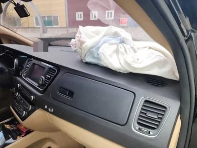 2018 Kia Carnival VIN: