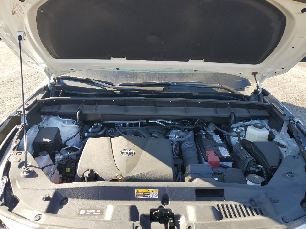 2022 TOYOTA HIGHLANDER XLE VIN:5TDHZRBH6NS592749