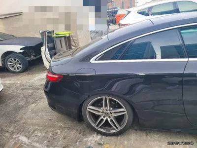 2018 Mercedes-Benz E 220 VIN: