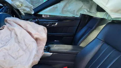 2015 Mercedes-Benz E 220 WDDHF0AB6GB215212 VIN:WDDHF0AB6GB215212