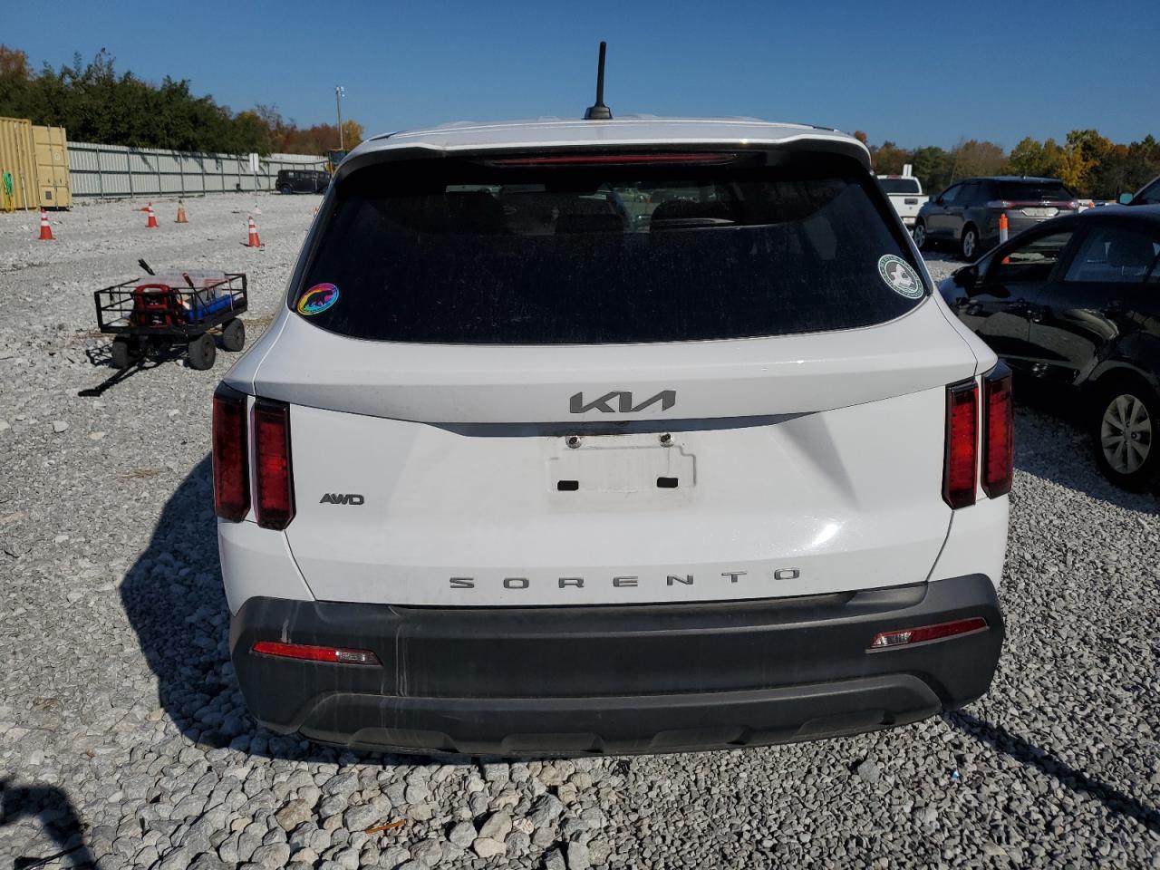 2022 KIA SORENTO LX VIN:5XYRGDLC6NG151426
