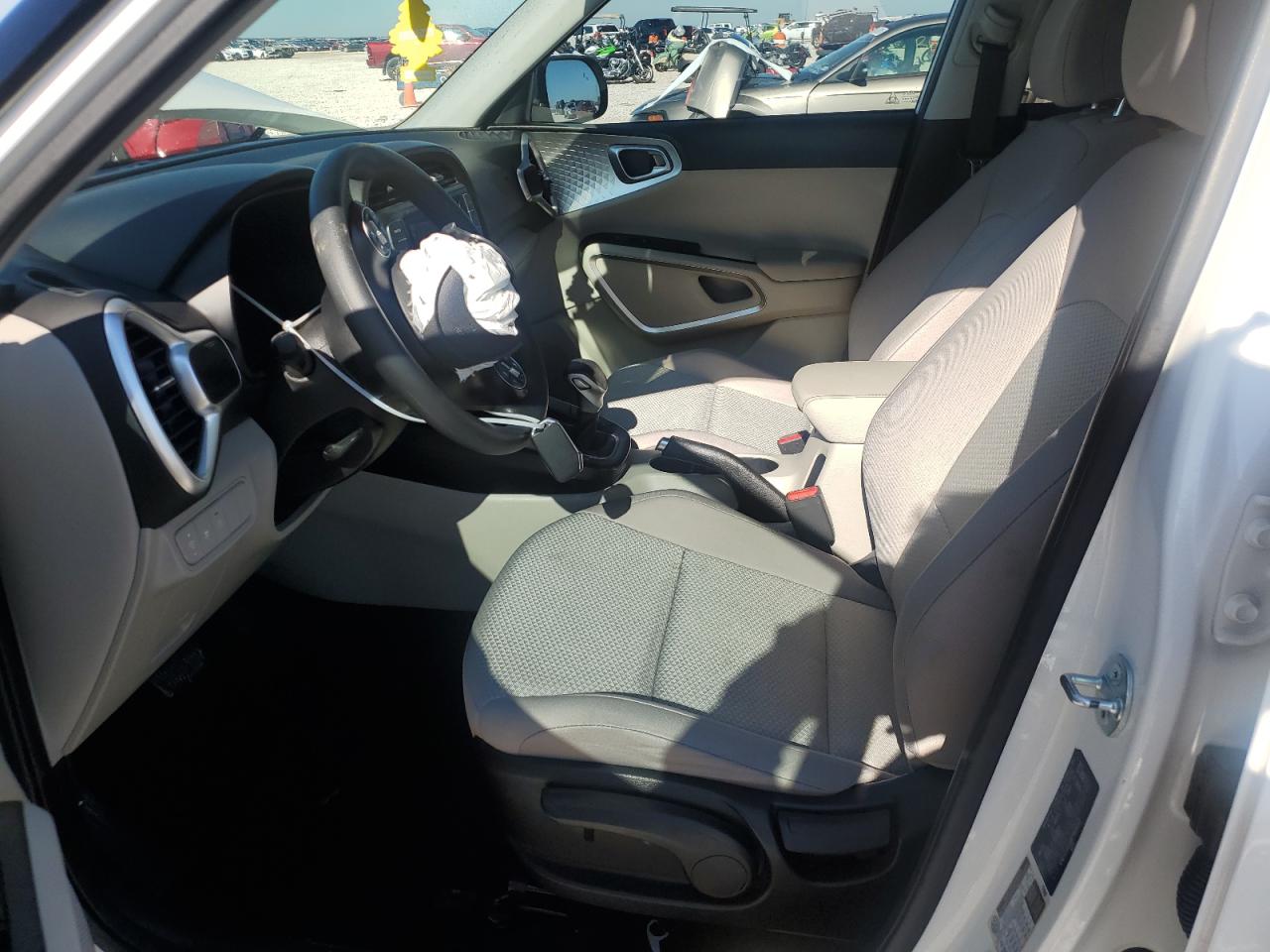 2024 KIA SOUL LX VIN:KNDJ23AU8R7900182