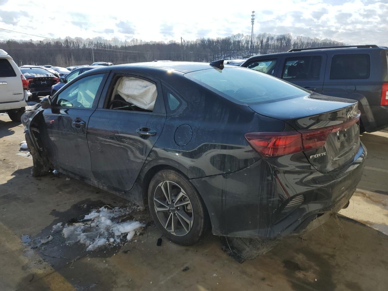 2024 KIA FORTE LX VIN:3KPF24AD7RE811845