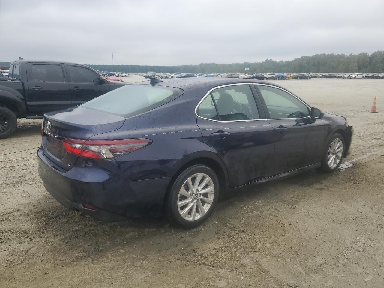 2022 TOYOTA CAMRY LE VIN:4T1C11AK1NU017272