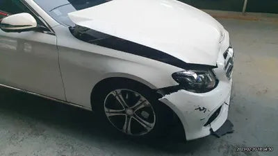 2016 Mercedes-Benz E 300 VIN: