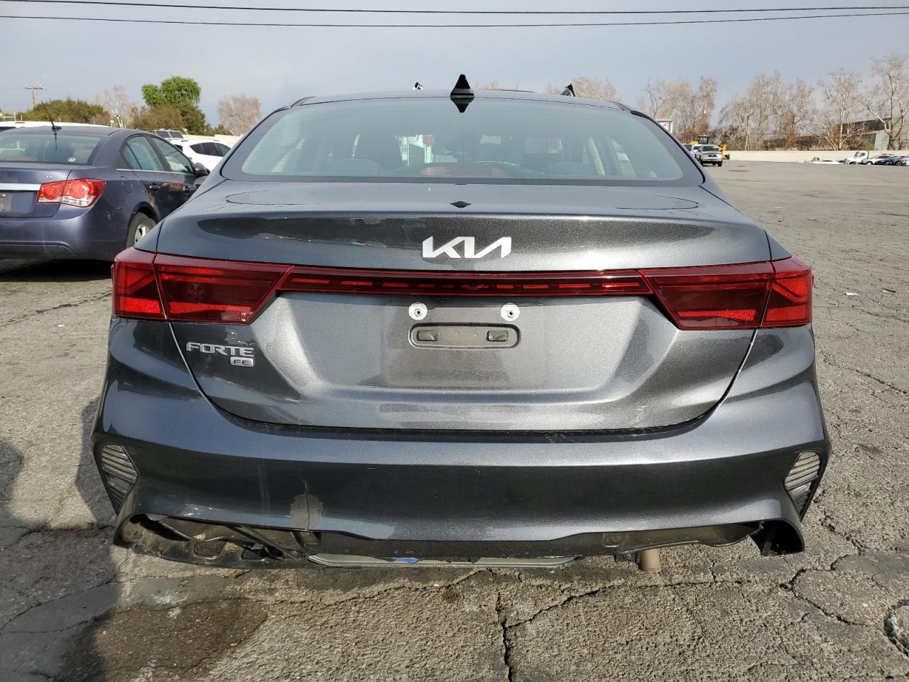 2022 KIA FORTE FE VIN:3KPF24AD8NE502654