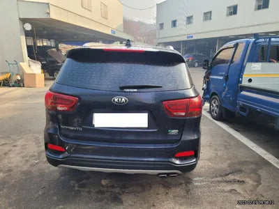 2018 Kia Sorento KNAPS81BDJA448521 VIN:KNAPS81BDJA448521