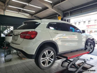 2015 Mercedes-Benz GLA 200 VIN: