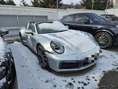 2021 Porsche 911 Targa VIN: