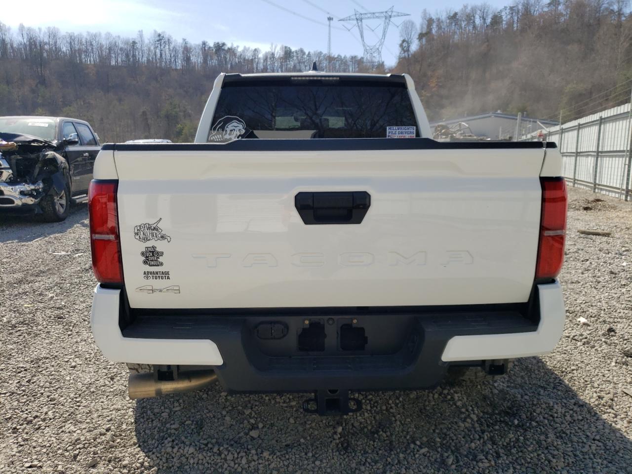 2024 TOYOTA TACOMA DOUBLE CAB VIN:3TMLB5JN4RM020714