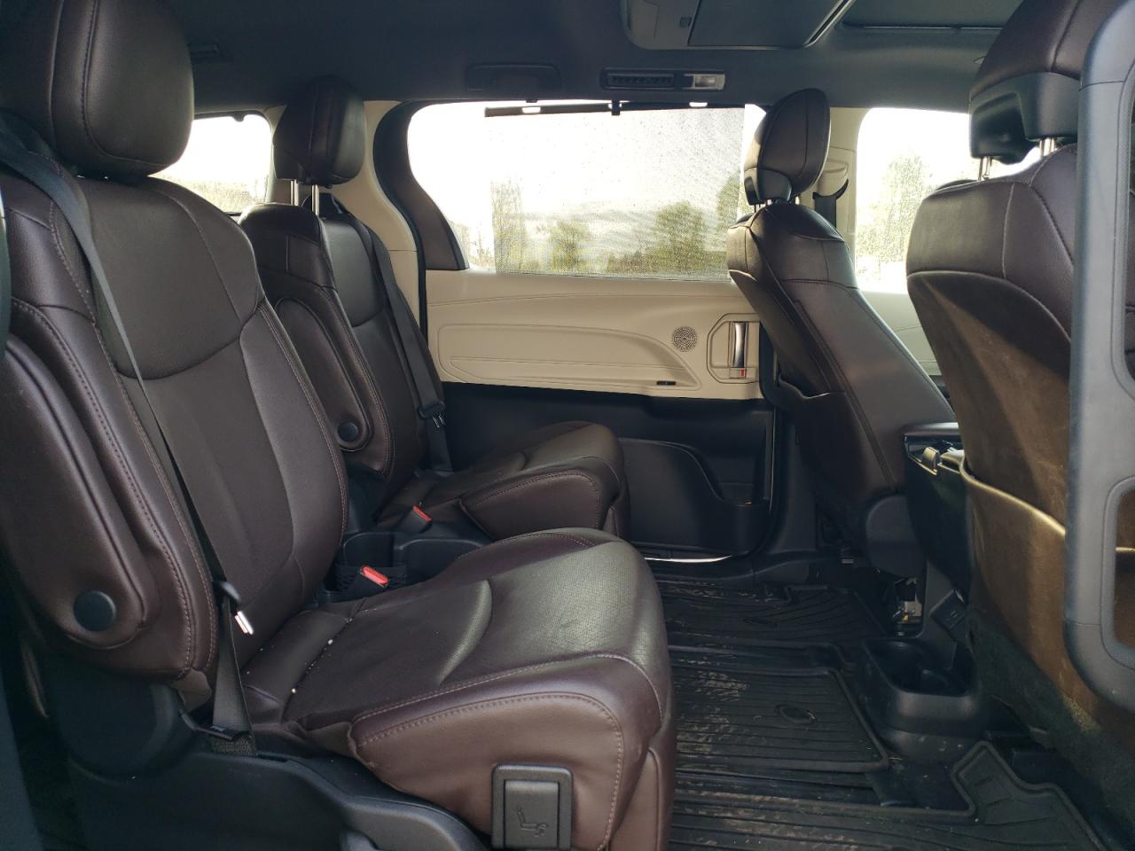 2023 TOYOTA SIENNA LIMITED VIN:5TDESKFC5PS079072