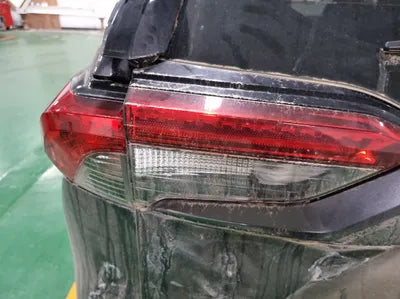 2021 Toyota RAV4 JTMW2RFV3MD095857 VIN:JTMW2RFV3MD095857