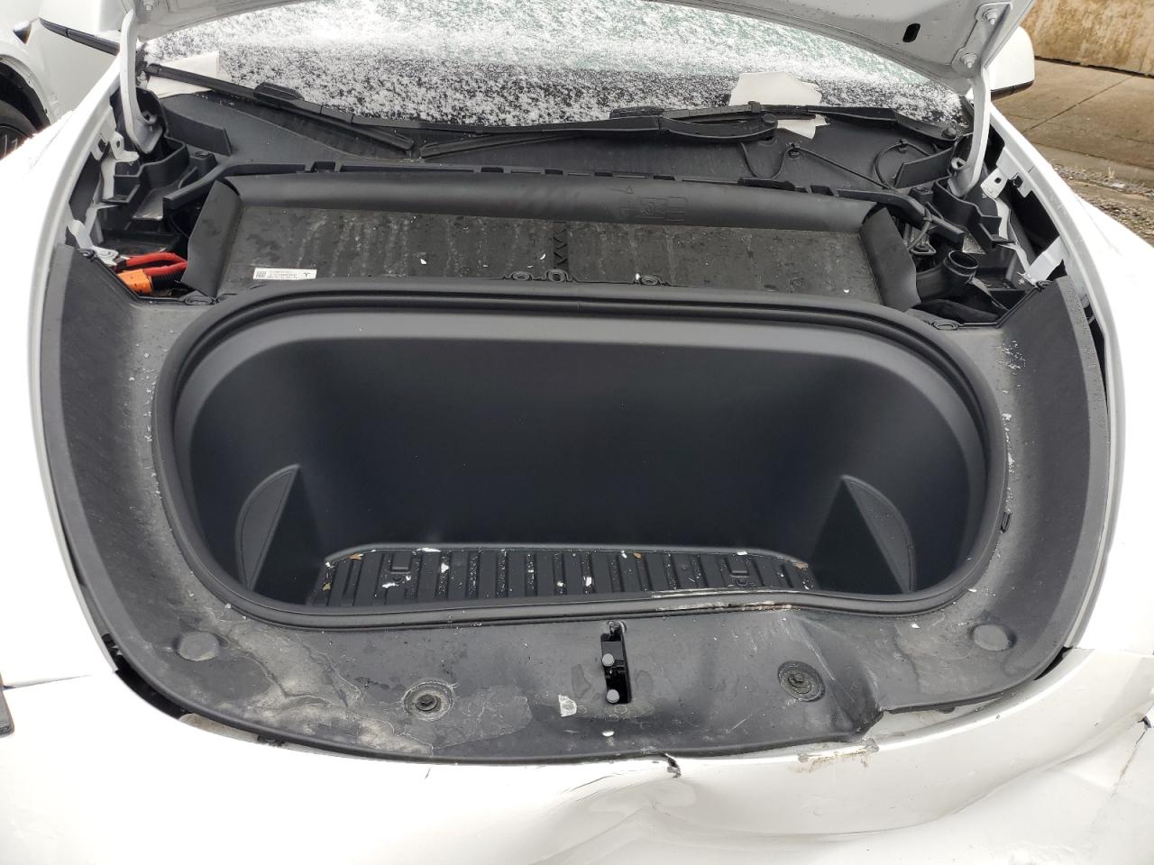 2023 TESLA MODEL Y  VIN:7SAYGDEE0PF976966