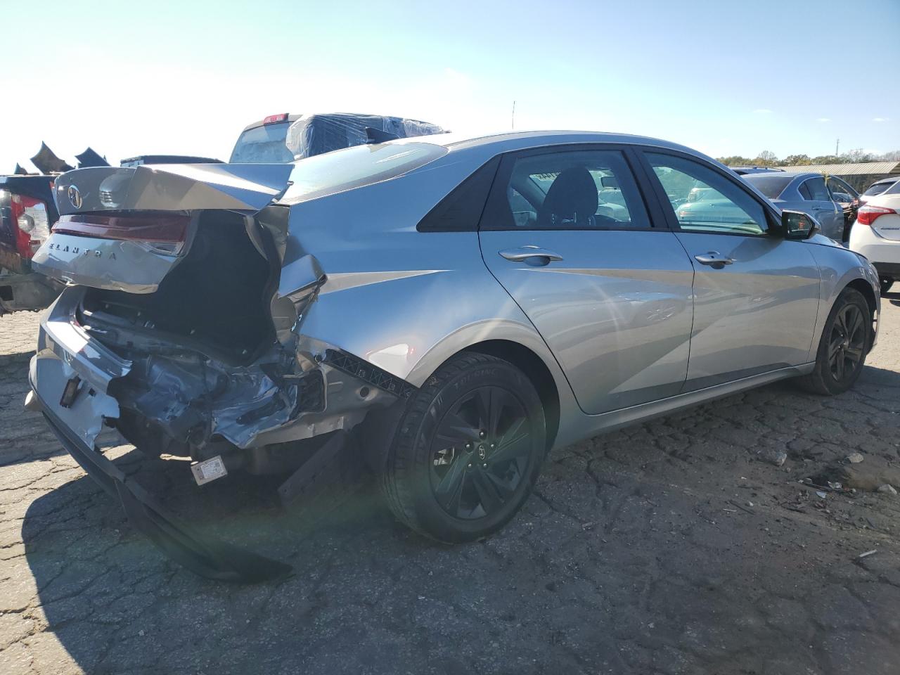 2022 HYUNDAI ELANTRA SEL VIN:5NPLS4AG9NH076918