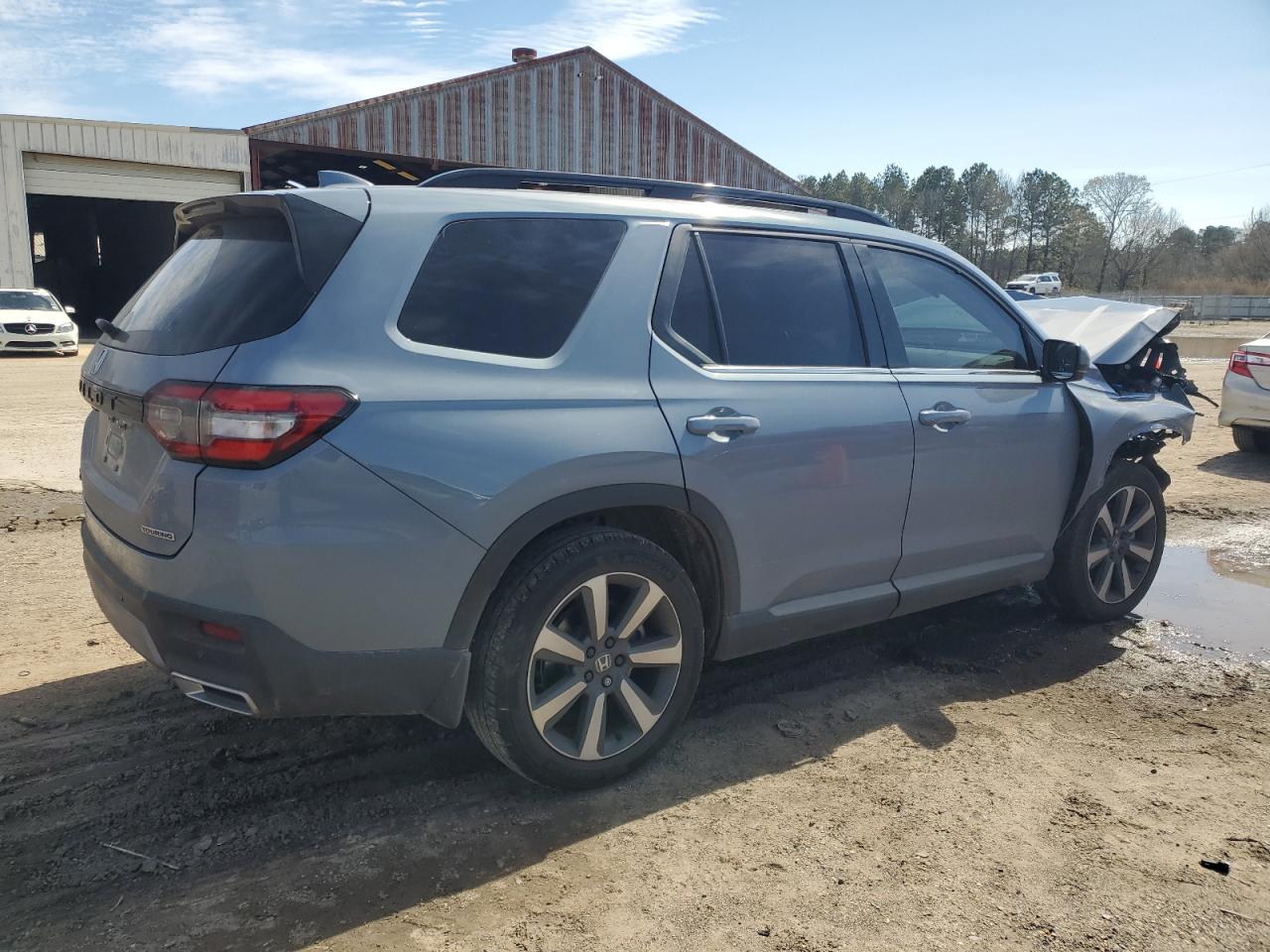 2024 HONDA PILOT TOURING VIN:5FNYG2H74RB010623