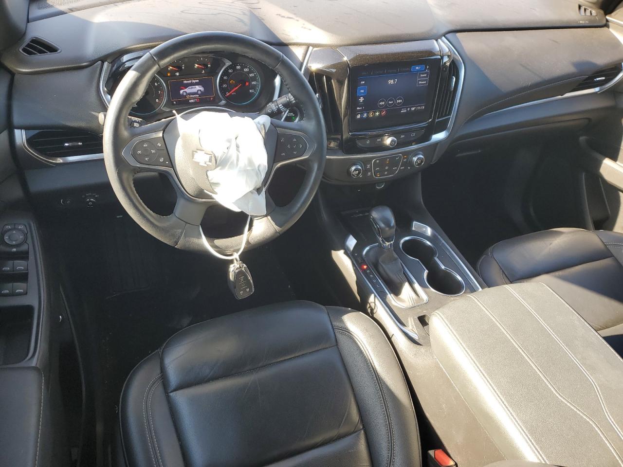 2022 CHEVROLET TRAVERSE LT VIN:1GNEVHKW7NJ114075