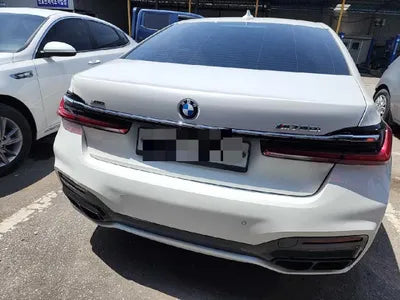 2017 BMW 740 VIN: