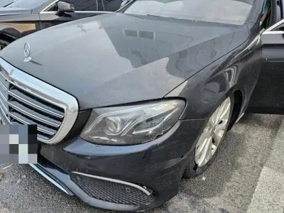 2019 Mercedes-Benz E 300 922KMWDDZF4KB0KA6 VIN:922KMWDDZF4KB0KA6