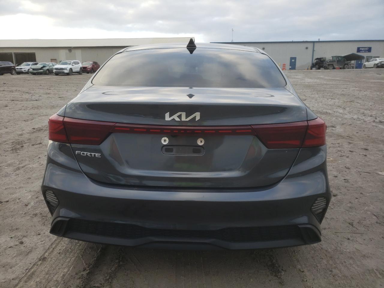 2022 KIA FORTE FE VIN:3KPF24AD7NE418213