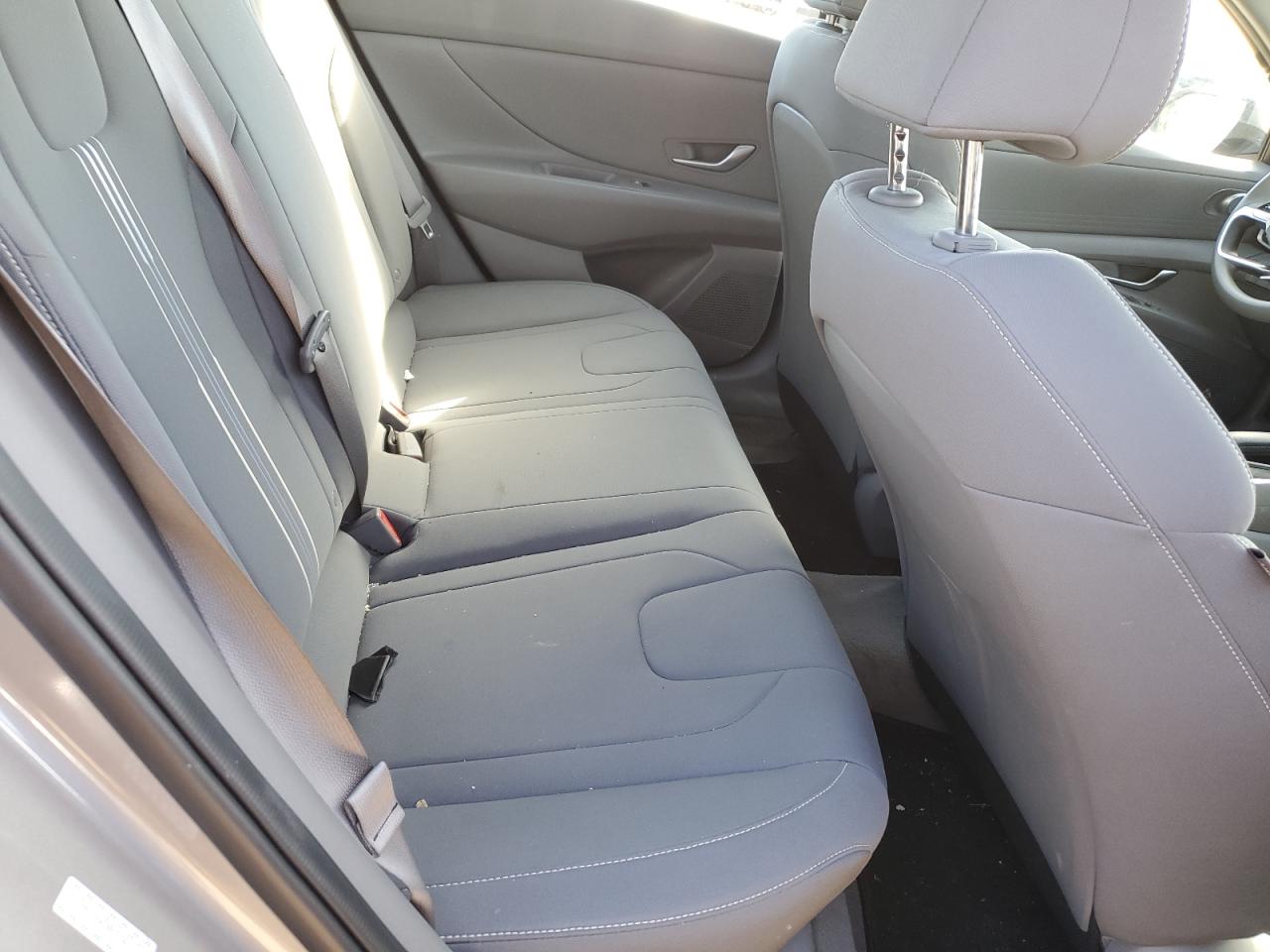 2023 HYUNDAI ELANTRA SEL VIN:KMHLM4AG9PU536237