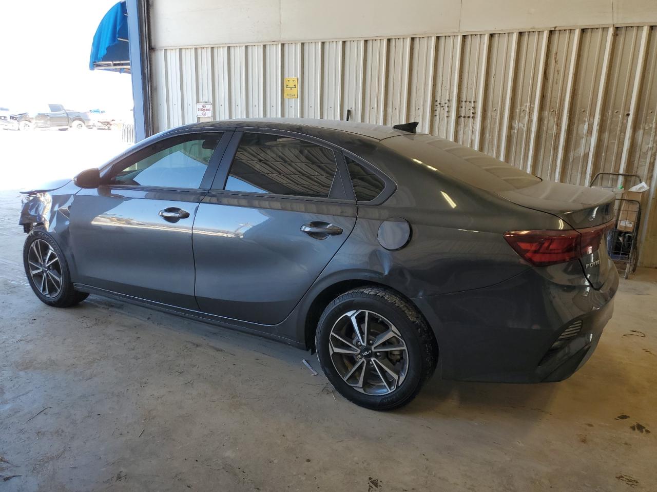 2022 KIA FORTE FE VIN:3KPF24ADXNE456647