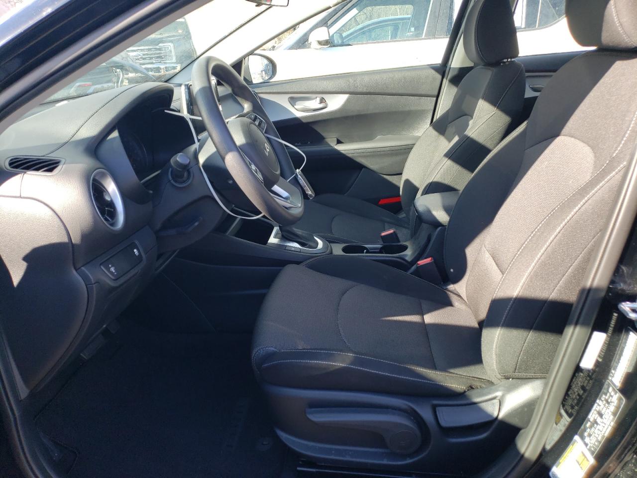 2024 KIA FORTE LX VIN:3KPF24ADXRE803366