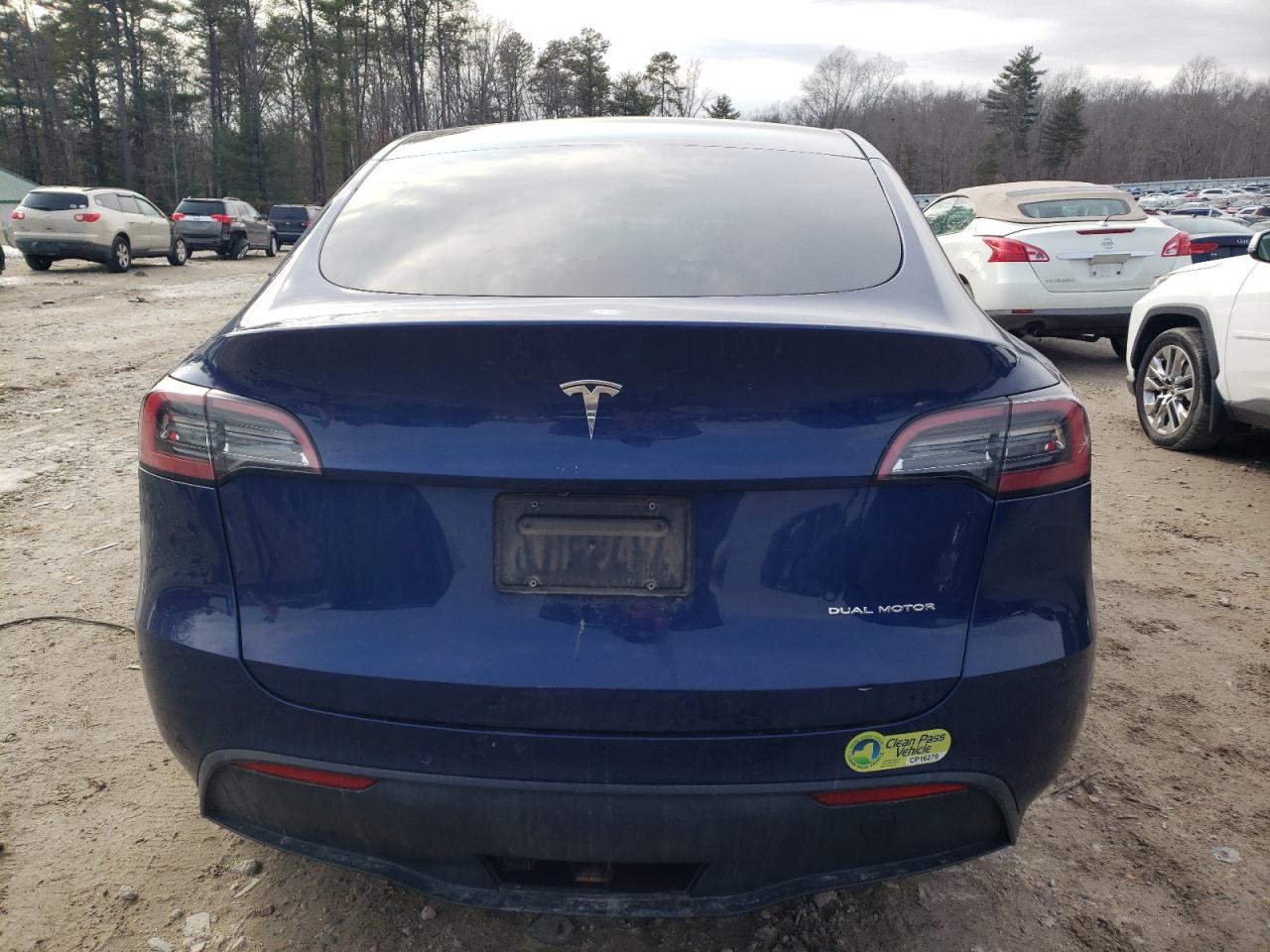 2022 TESLA MODEL Y  VIN:7SAYGDEE9NF384642