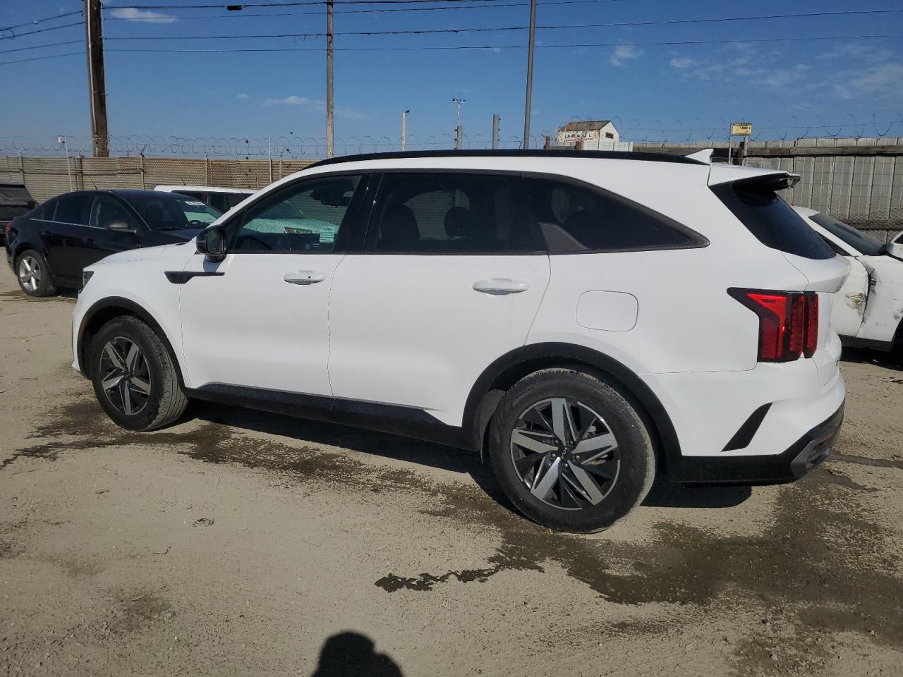 2022 KIA SORENTO S VIN:5XYRL4LC8NG095601