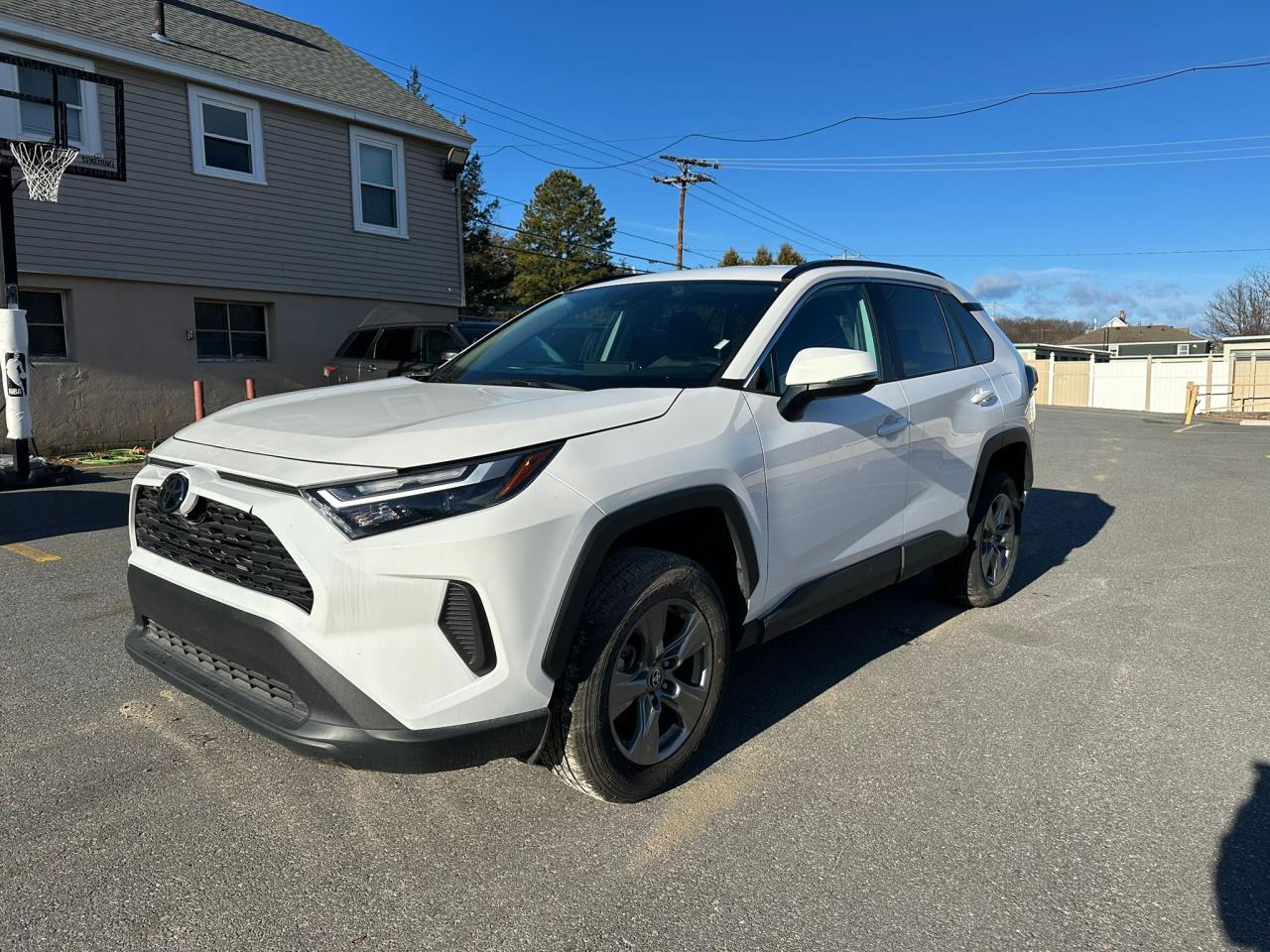 2024 TOYOTA RAV4 XLE VIN:JTDKARFU2G3013331