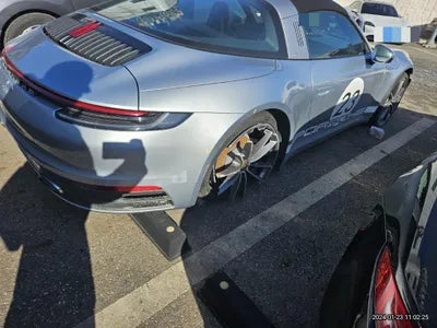 2021 Porsche 911 Targa VIN: