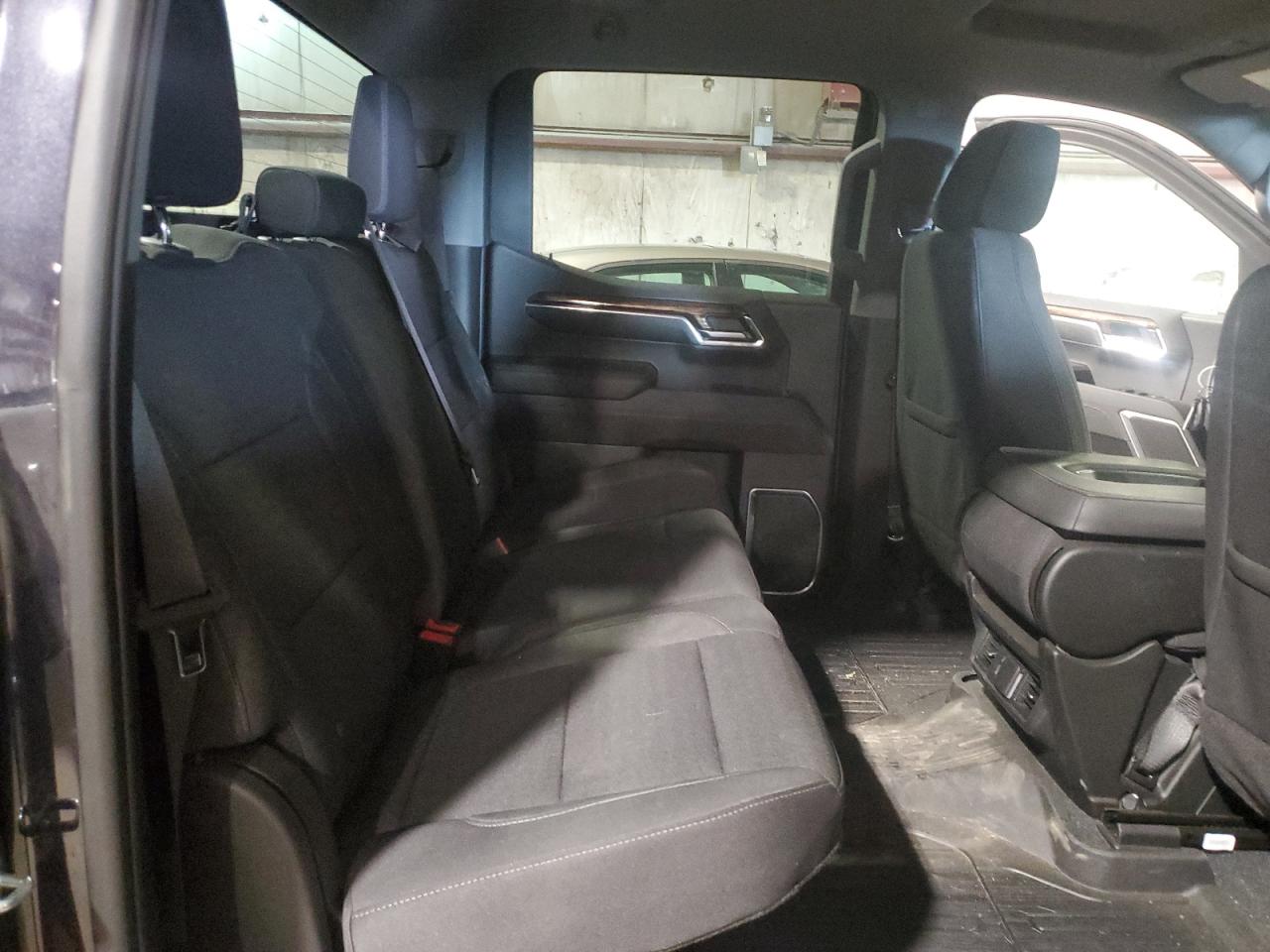 2023 GMC SIERRA K1500 SLE VIN:3GTUUBED5PG258324
