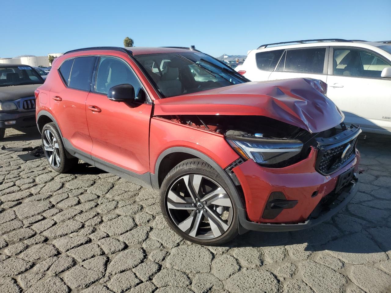 2023 VOLVO XC40 PLUS VIN:1GCZGGFP3L1208985