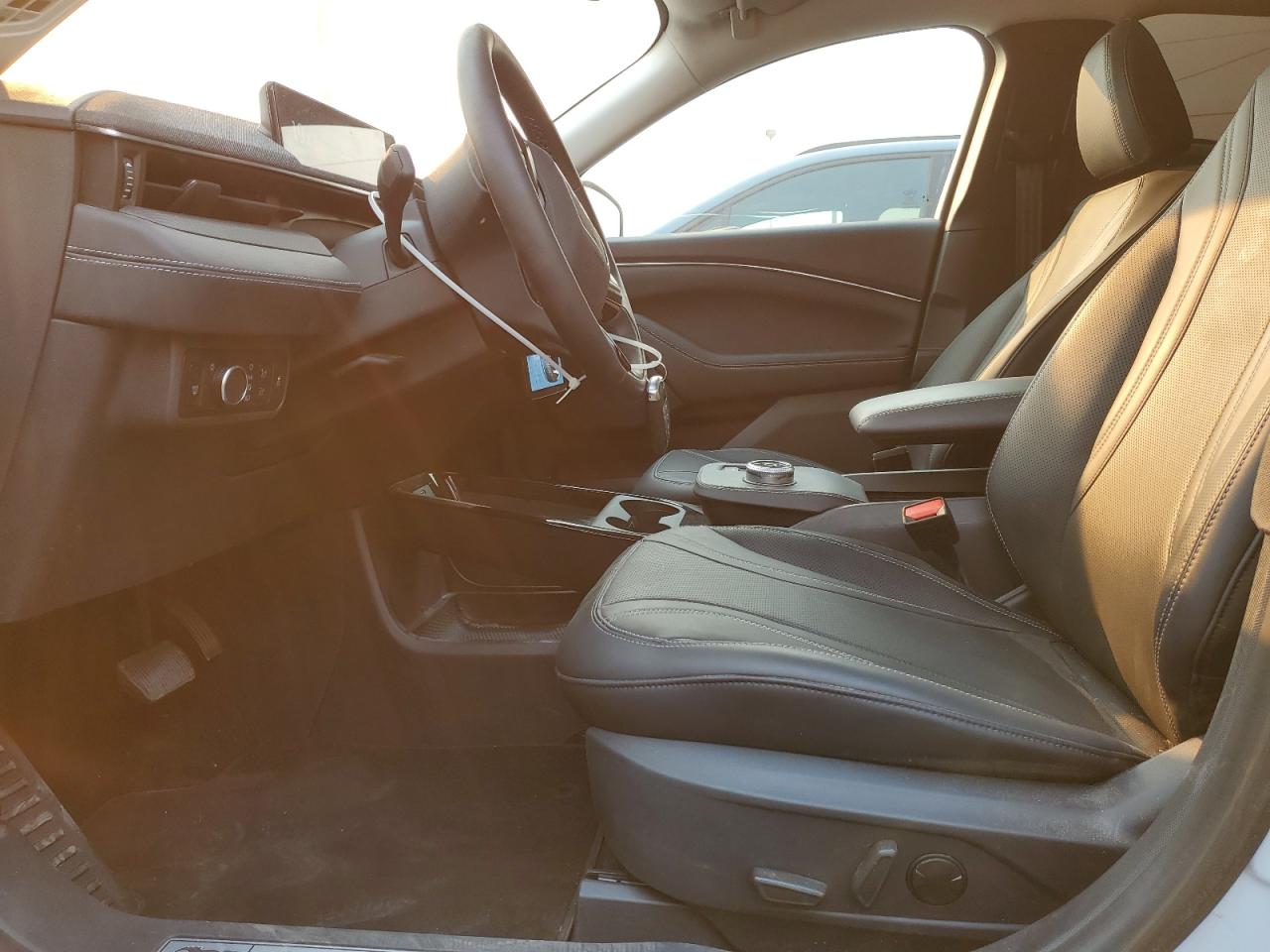 2022 FORD MUSTANG MACH-E PREMIUM VIN:3FMTK3RM4NMA50835