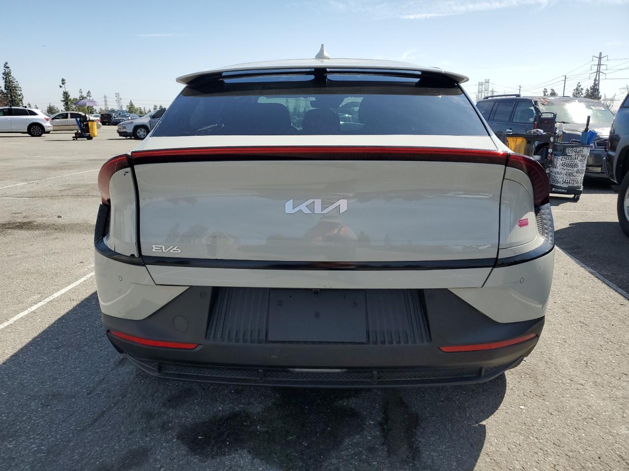 2024 KIA EV6 LIGHT VIN:KNDC3DLC8R5214848