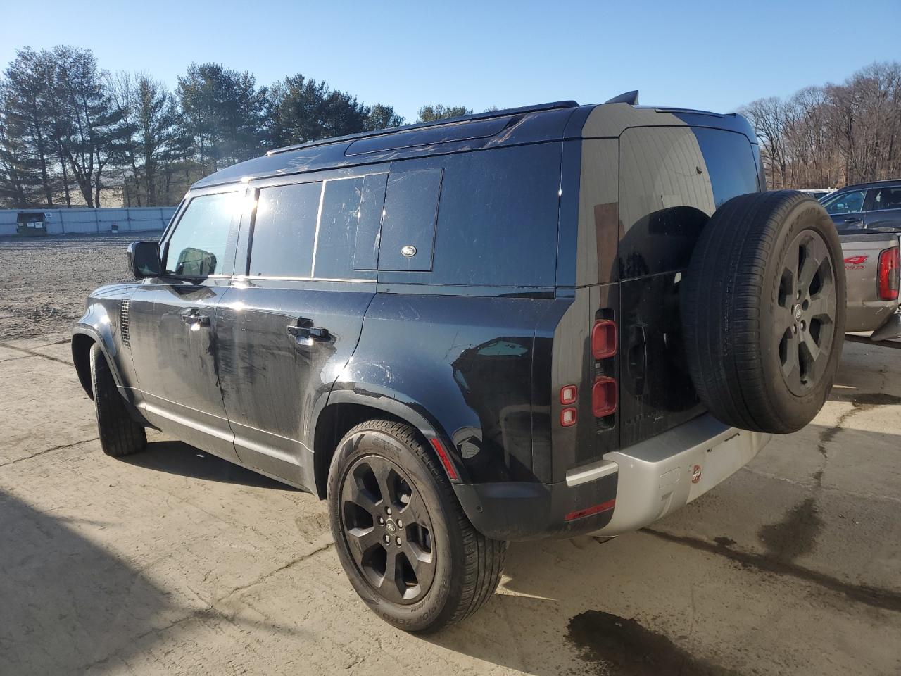 2023 LAND ROVER DEFENDER 110 SE VIN:SALEPEEU7P2115633