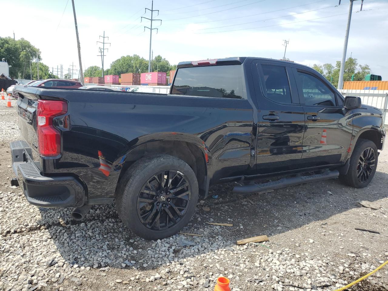 2022 CHEVROLET SILVERADO K1500 RST VIN:1GCRDEEK1NZ585936