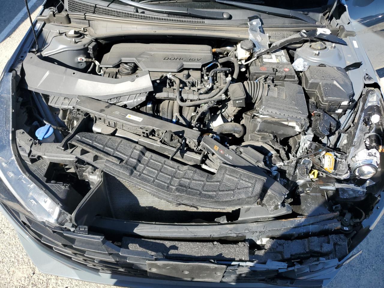 2022 HYUNDAI ELANTRA SEL VIN:KMHLM4AG3NU301328