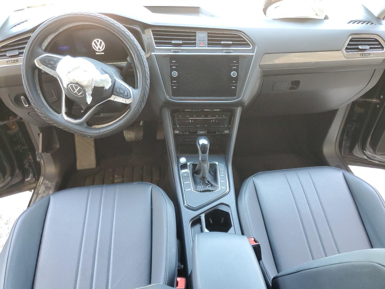 2023 VOLKSWAGEN TIGUAN SE VIN:3VVNB7AX3PM090323
