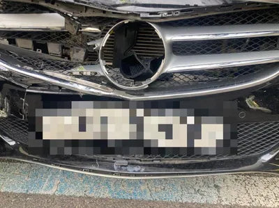 2015 Mercedes-Benz E 220 VIN: