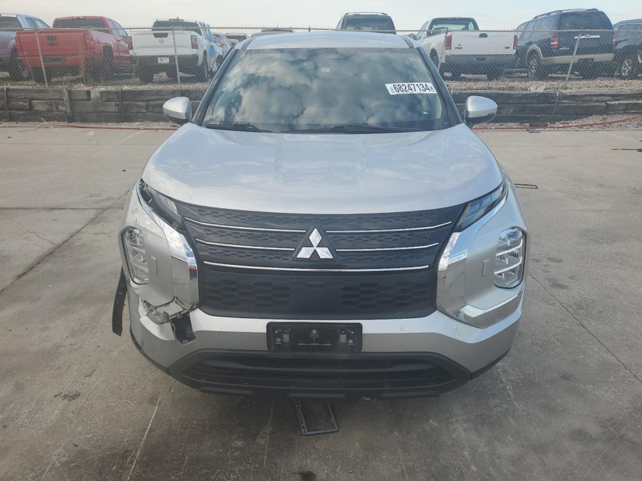 2022 MITSUBISHI OUTLANDER ES VIN:JA4J4TA89NZ006892