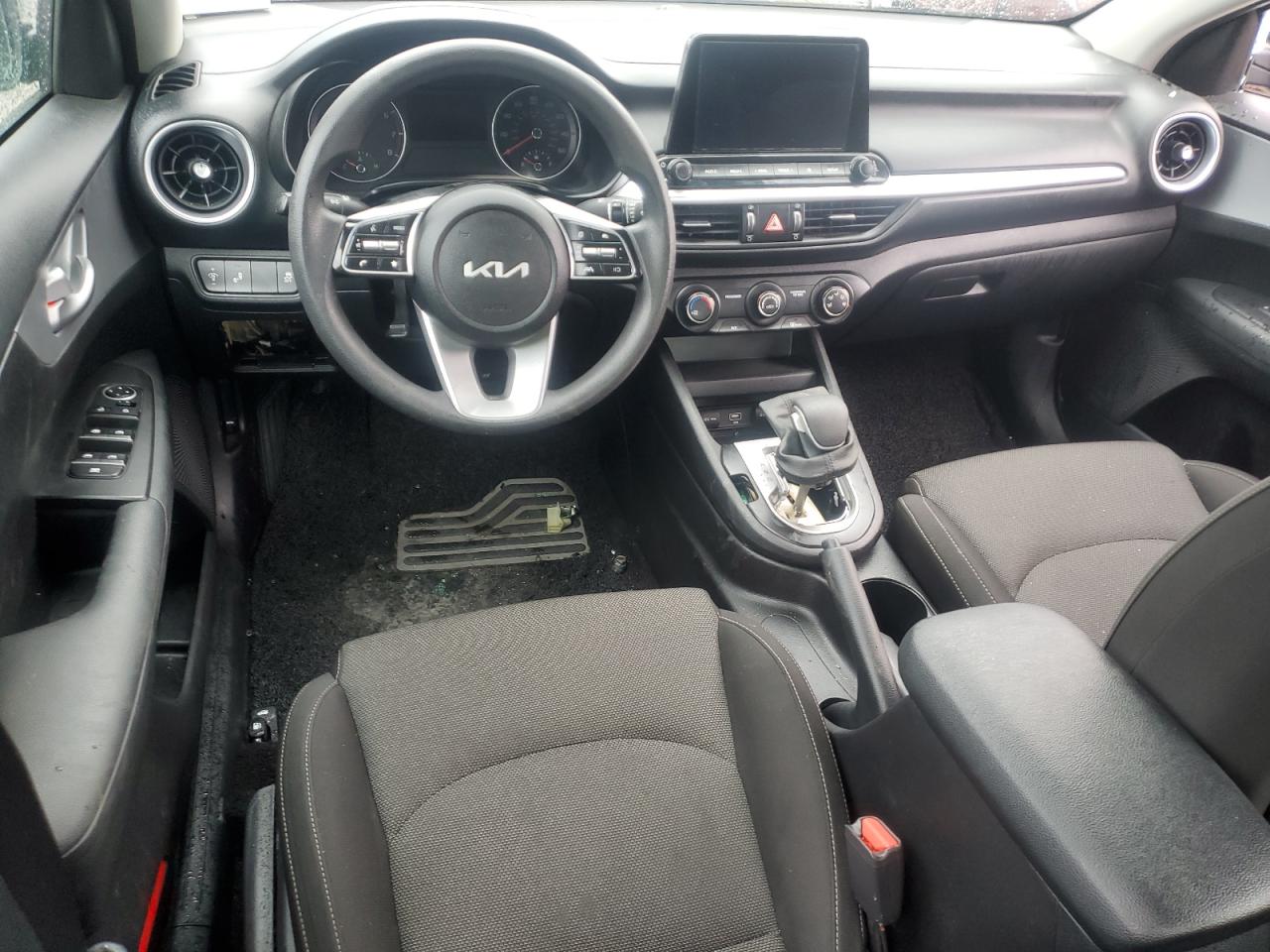 2023 KIA FORTE LX VIN:3KPF24AD3PE572128