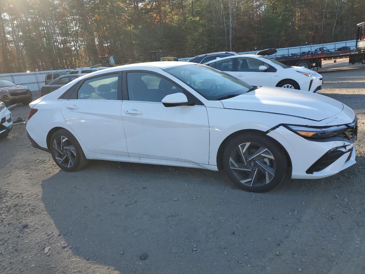 2024 HYUNDAI ELANTRA SEL VIN:KMHLS4DG9RU659377