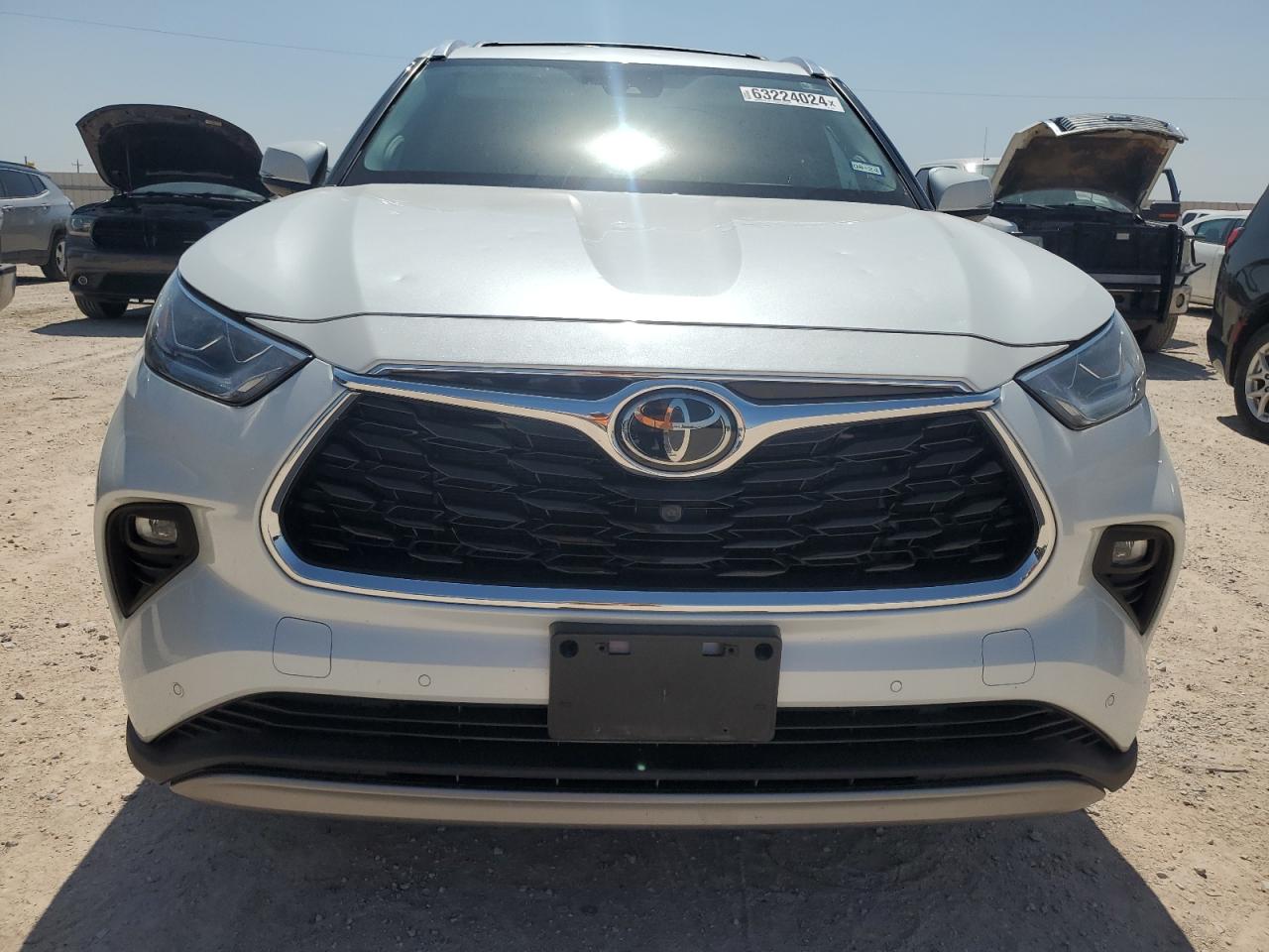 2022 TOYOTA HIGHLANDER PLATINUM VIN:5TDFZRBH4NS162077