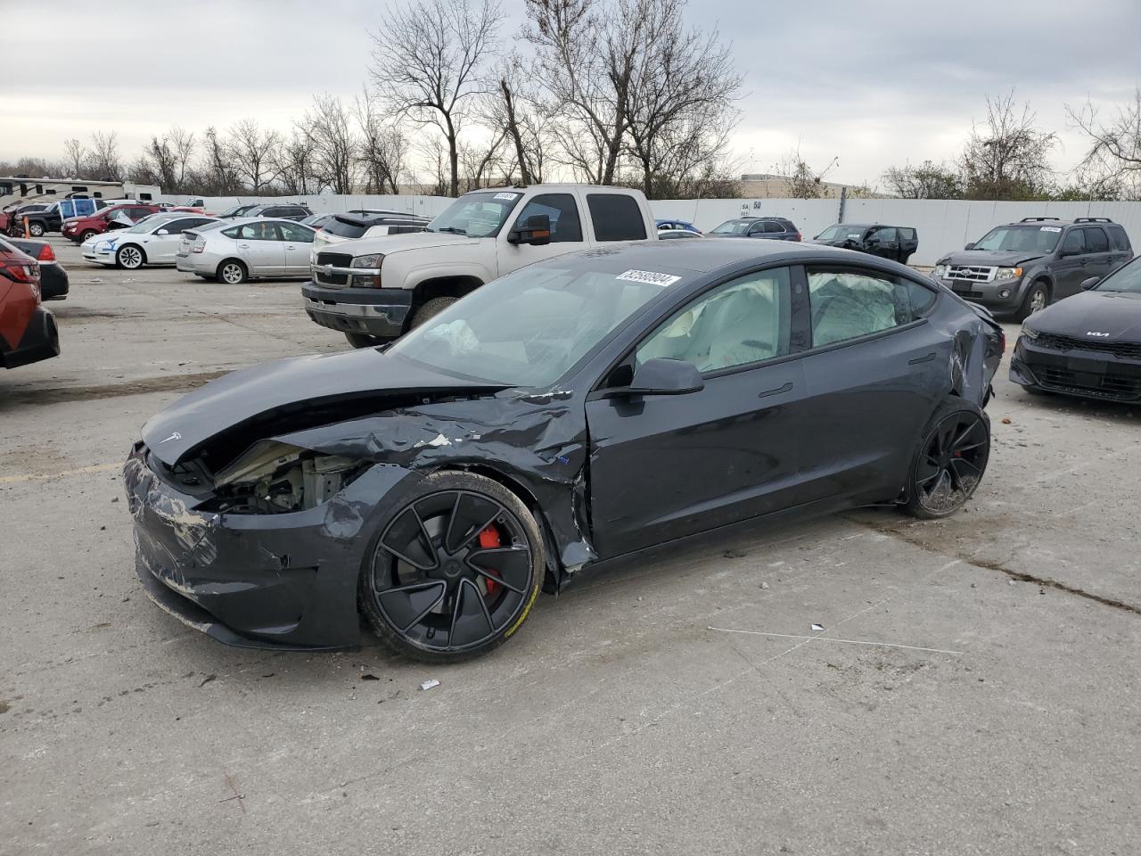 2024 TESLA MODEL 3  VIN:5YJ3E1ET8RF847628